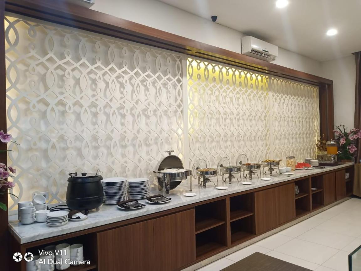 Ayla City Hotel Соронг Екстериор снимка
