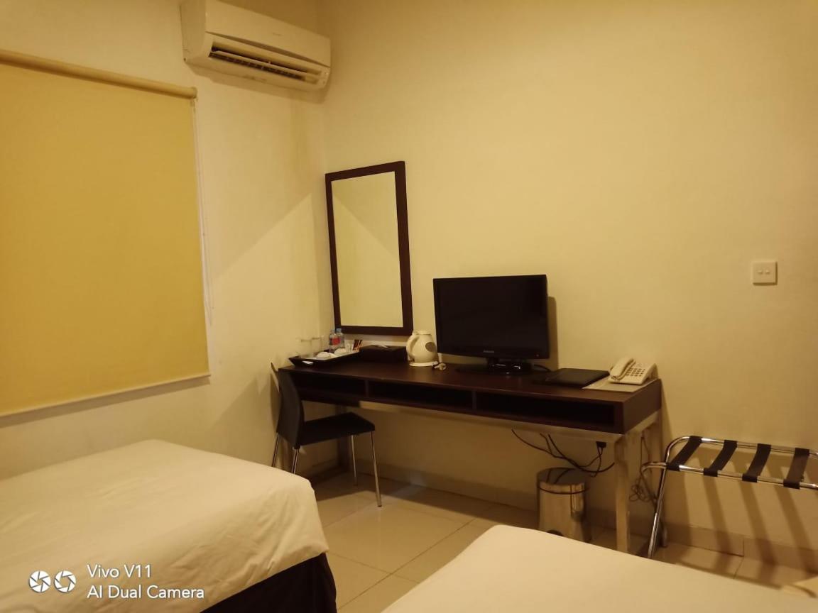 Ayla City Hotel Соронг Екстериор снимка
