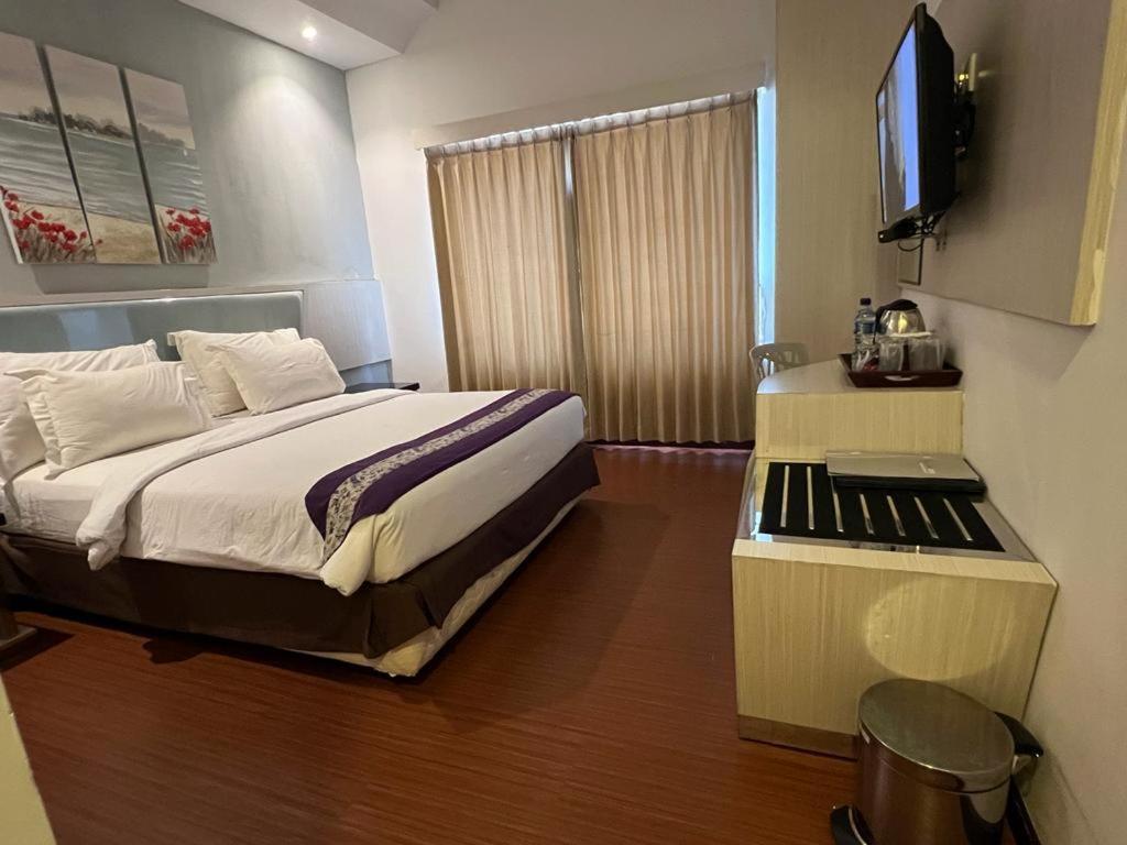 Ayla City Hotel Соронг Екстериор снимка